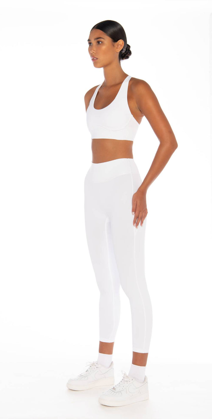 AW/24-035 no front seam with V shape back 7/8 leggings