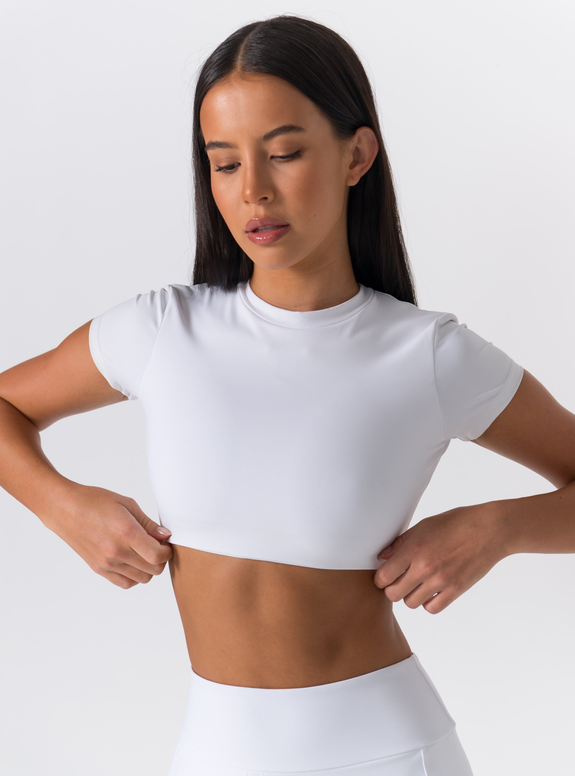 Crew Neck Open-Back Short-Sleeve Crop Top