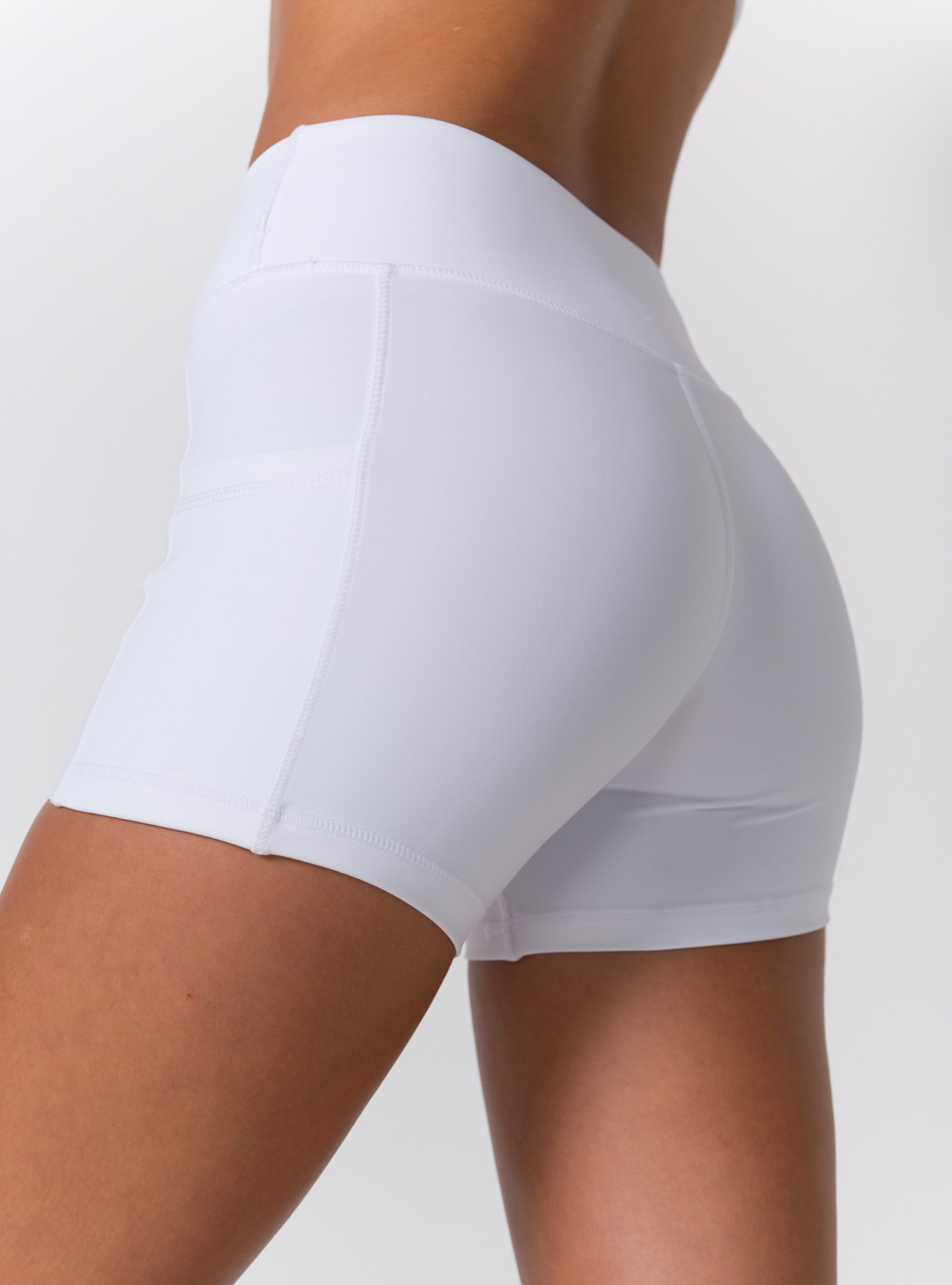 High-Waist Crossover V-Waist Pocket Shorts