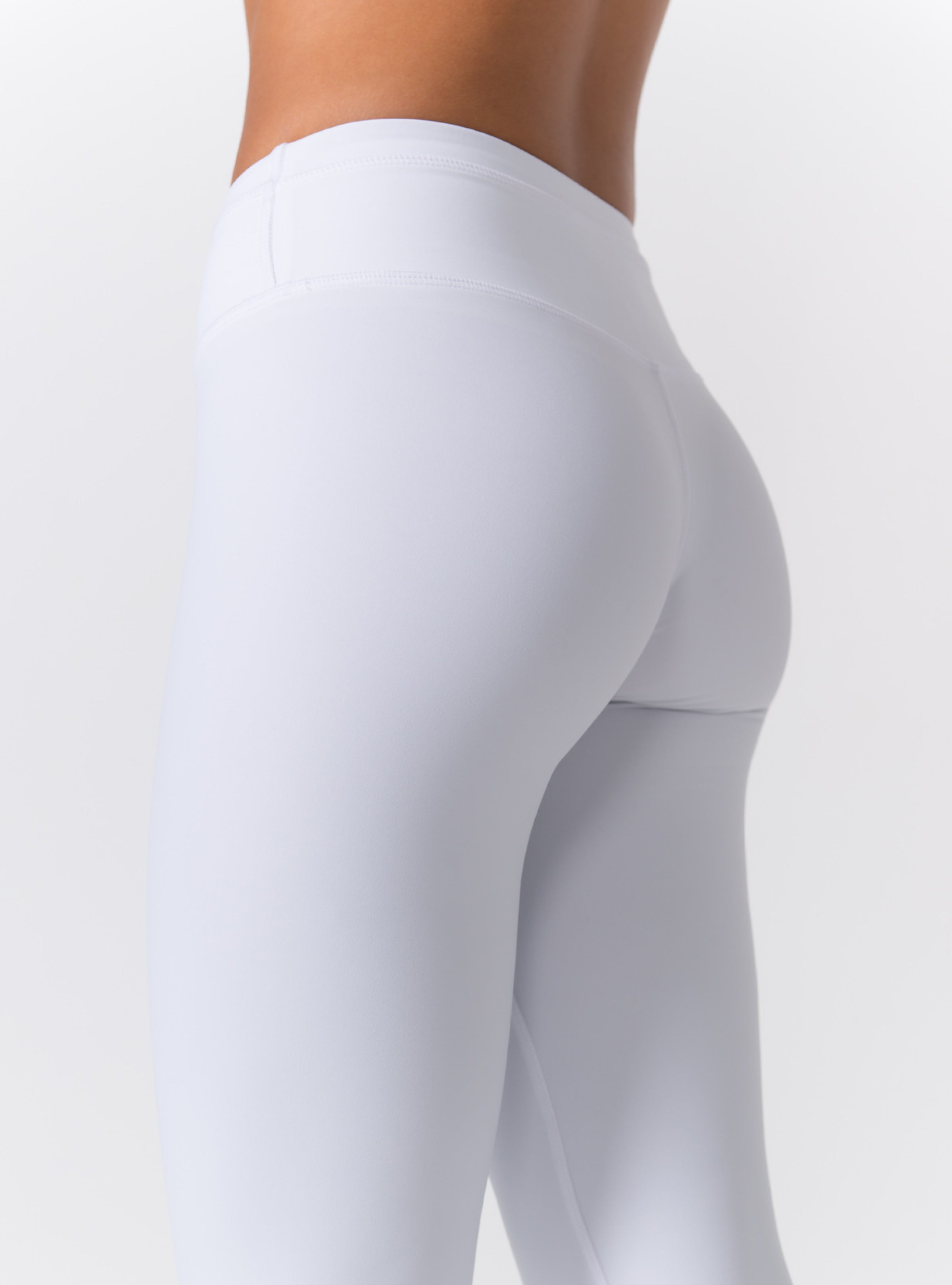 High-Waist Flat-Band Sculpting Leggings